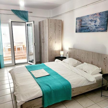 La Familia Apartments Olympiakí Aktí 외부 사진