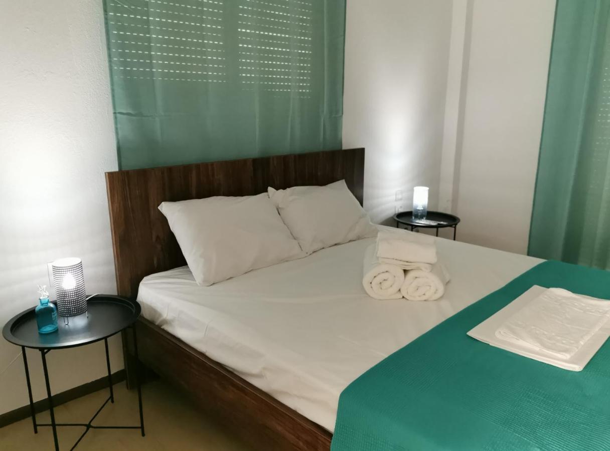 La Familia Apartments Olympiakí Aktí 외부 사진