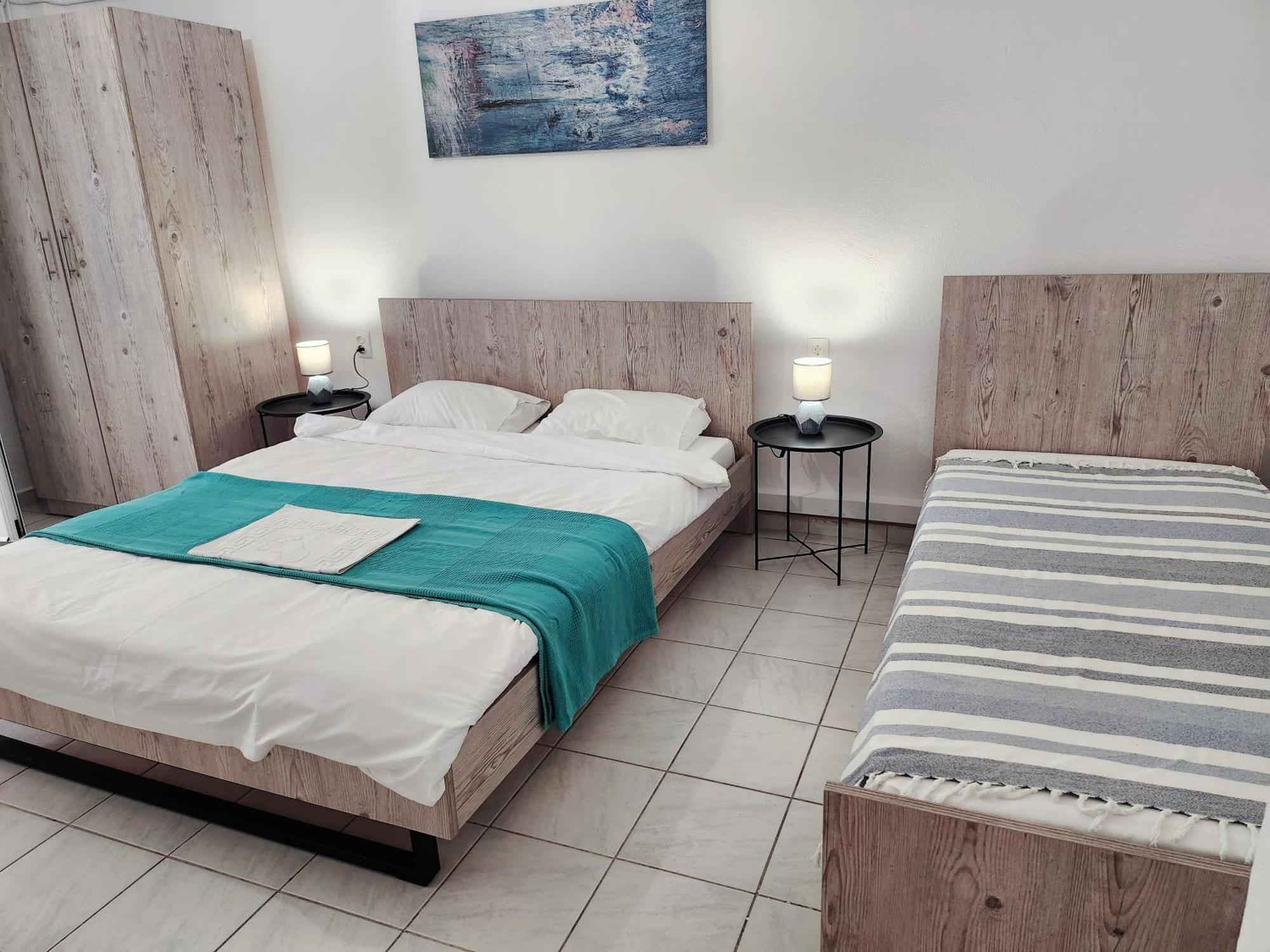 La Familia Apartments Olympiakí Aktí 외부 사진