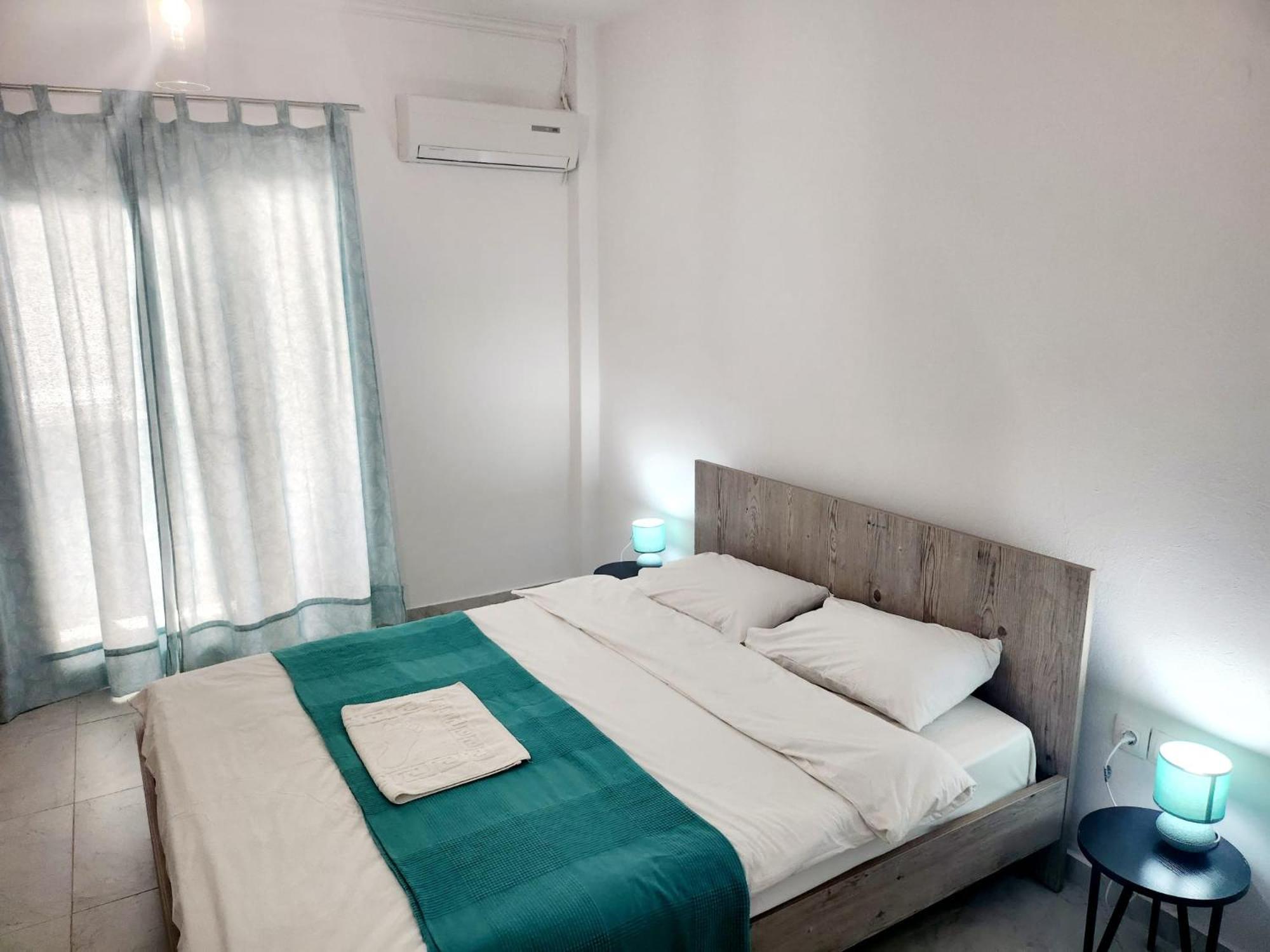 La Familia Apartments Olympiakí Aktí 외부 사진